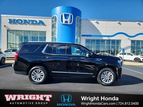 Used 2022 GMC Yukon SLT w/ SLT Luxury Package image 1