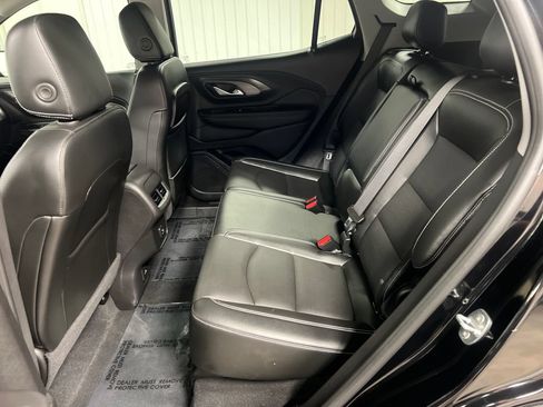 Certified 2023 GMC Terrain SLT w/ Infotainment Package II AWD/4WD image 14