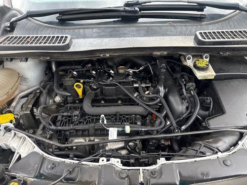 Used 2018 Ford Escape SE image 18