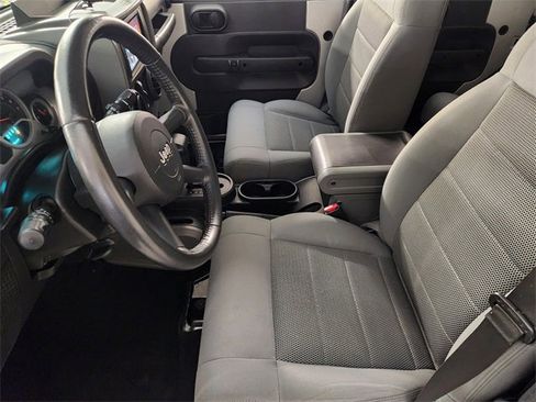 Used 2008 Jeep Wrangler Unlimited Rubicon w/ Dual Top Group image 14