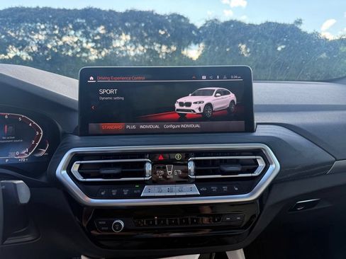 Used 2025 BMW X4 xDrive30i w/ Premium Package AWD/4WD image 35