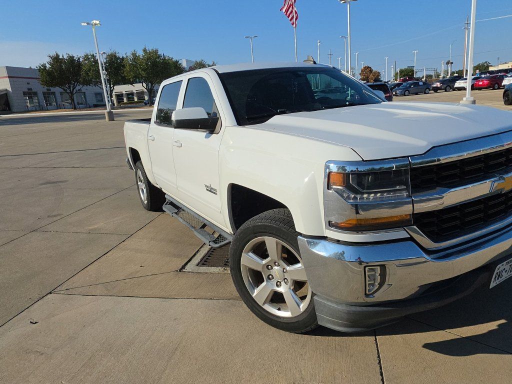 Used 2017 Chevrolet Silverado 1500 LT w/ Texas Edition RWD image 1