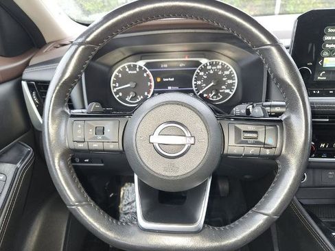 Certified 2023 Nissan Rogue SL w/ SL Premium Package image 25