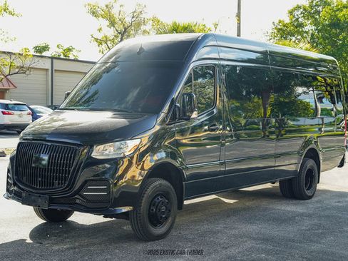 Used 2019 Mercedes-Benz Sprinter 4x4 170 image 14