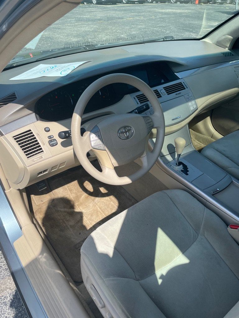 Used 2006 Toyota Avalon XL FWD image 9