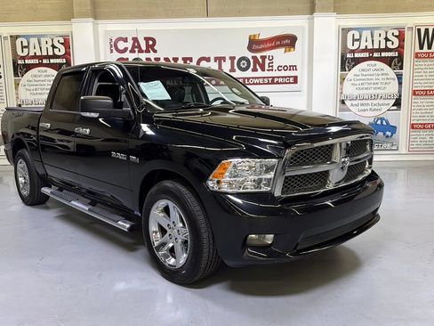 Used 2010 Dodge Ram 1500 Truck Sport RWD image 2