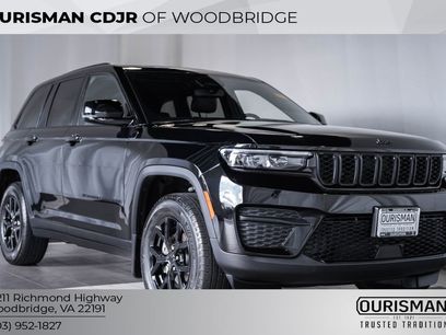 Used 2024 Jeep Grand Cherokee Altitude