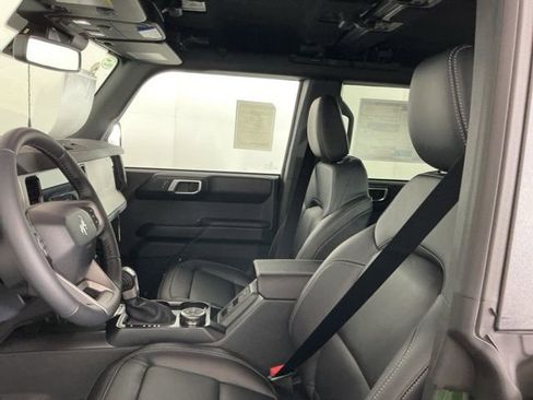 New 2025 Ford Bronco Outer Banks image 16