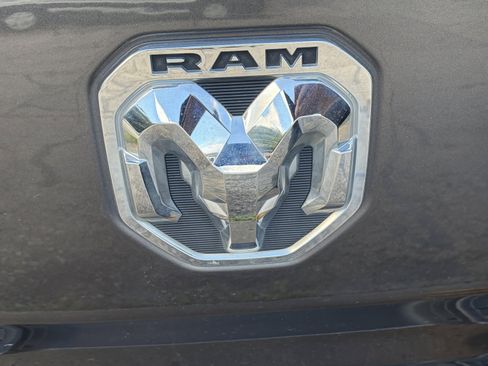 Used 2020 RAM 1500 Big Horn AWD/4WD image 25
