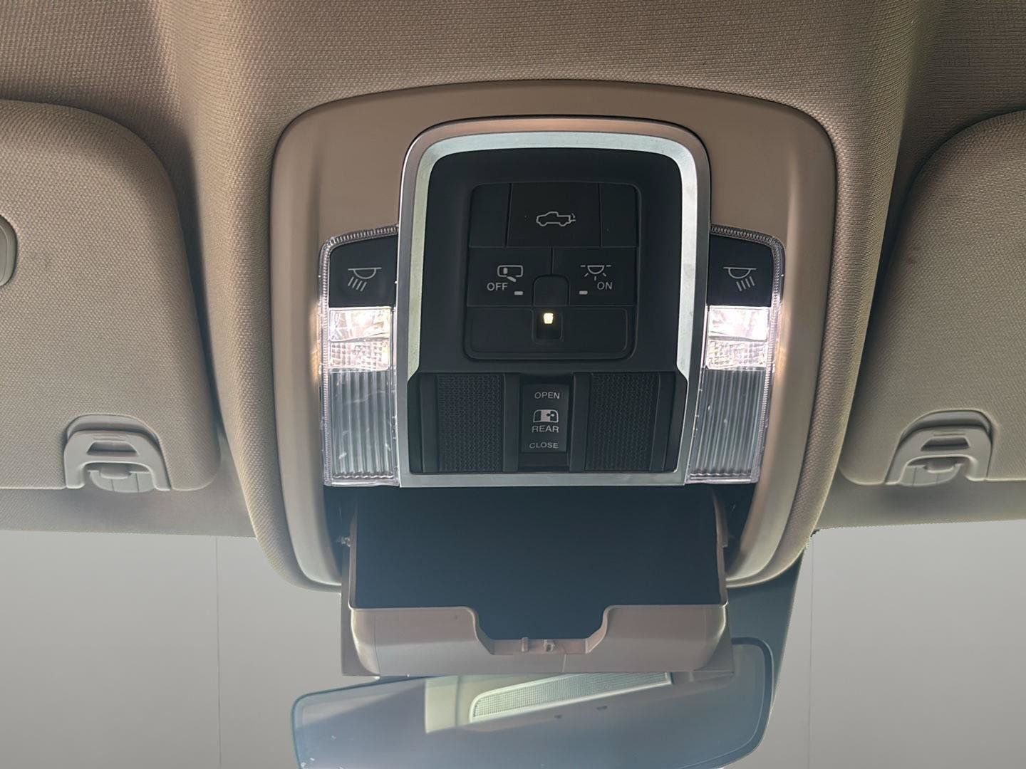 Used 2021 RAM 1500 Laramie AWD/4WD image 31