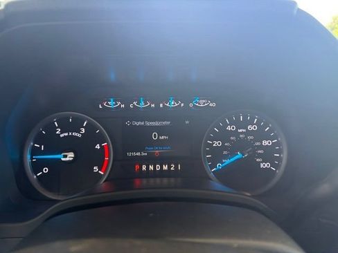 Used 2017 Ford F250 XLT w/ XLT Premium Package AWD/4WD image 4