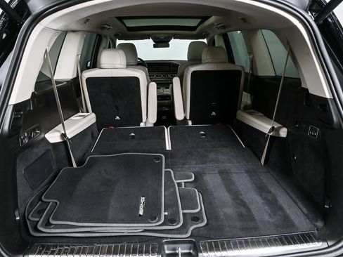 Used 2022 Mercedes-Benz GLS 450 4MATIC image 34