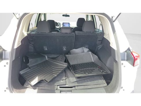 Used 2023 Nissan Rogue S FWD image 11