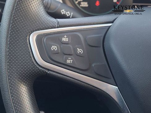 Used 2022 Chevrolet Malibu LS image 28