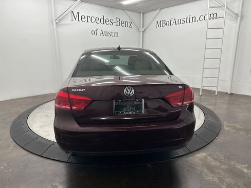 Used 2013 Volkswagen Passat 2.5 SE image 6