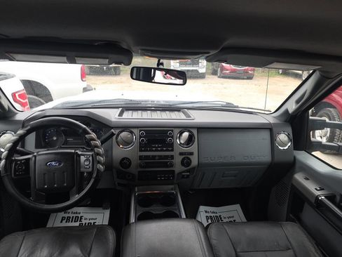 Used 2016 Ford F350 XLT w/ XLT Value Package image 7