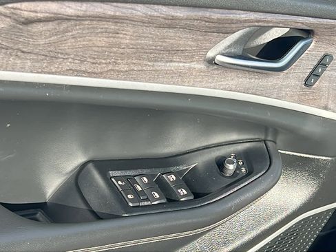 Certified 2021 Jeep Grand Cherokee L Limited image 22