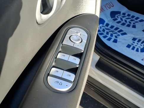 Used 2022 Hyundai Ioniq 5 SEL image 21