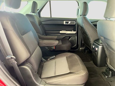 Used 2022 Ford Explorer XLT w/ Class IV Trailer Tow Package image 29