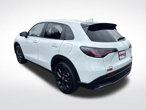 Certified 2024 Honda HR-V Sport image 3