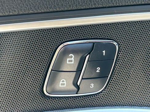 Used 2018 Ford Explorer Sport w/ Equipment Group 401A AWD/4WD image 21