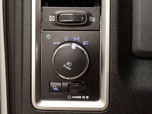 Used 2015 RAM 1500 Big Horn image 21