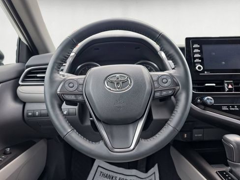 Used 2024 Toyota Camry SE w/ Cold Weather Package AWD/4WD image 13
