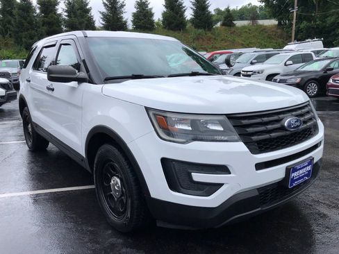 Used 2017 Ford Explorer 4WD Police Interceptor image 8