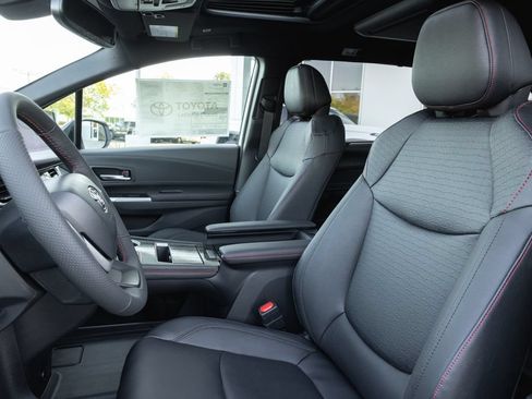New 2026 Toyota Sienna XSE AWD/4WD image 9