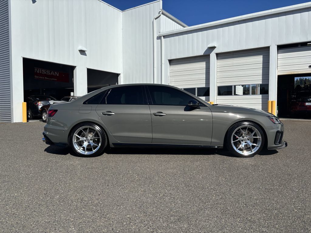 Used 2023 Audi S4 Prestige AWD/4WD image 8