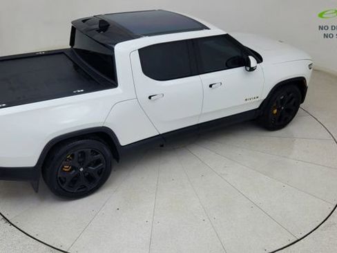 Used 2025 Rivian R1T Premium AWD/4WD image 80