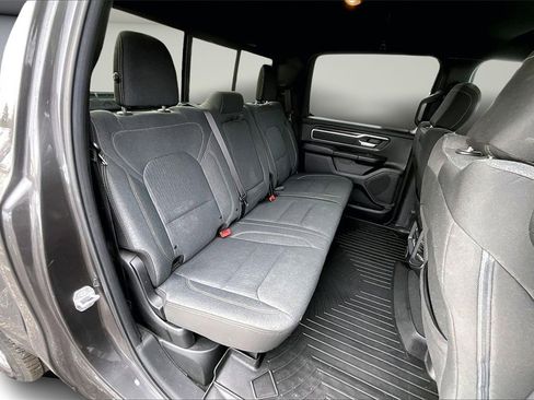Used 2019 RAM 1500 Big Horn image 24