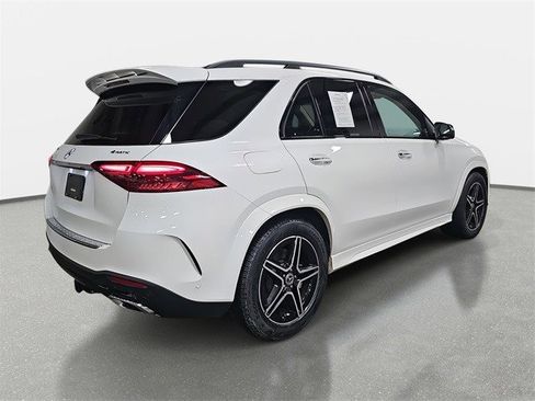 Used 2024 Mercedes-Benz GLE 450 4MATIC image 5
