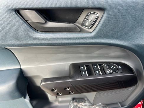 New 2025 Ford Maverick XLT w/ XLT Luxury Package image 11