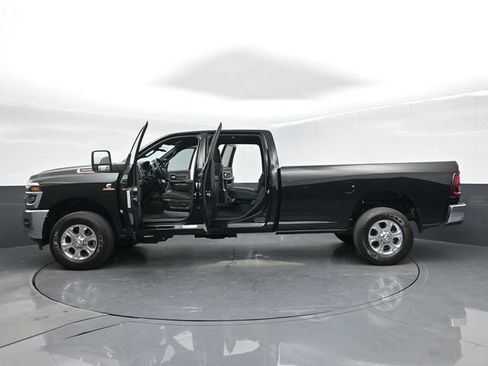 Used 2025 RAM 3500 Big Horn AWD/4WD image 63