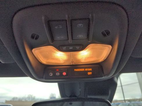 Used 2021 Chevrolet TrailBlazer ACTIV w/ Sun and Liftgate Package image 35