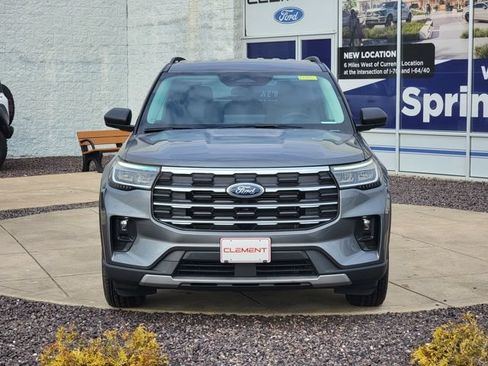 New 2025 Ford Explorer Active w/ Active Comfort Package AWD/4WD image 2