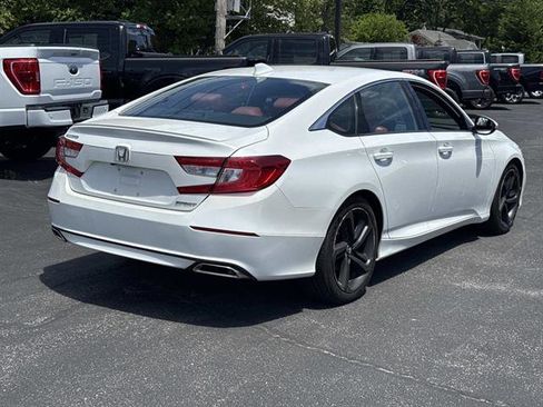 Used 2019 Honda Accord Sport image 4