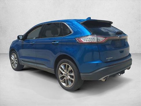 Used 2018 Ford Edge Titanium w/ Equipment Group 301A FWD image 7