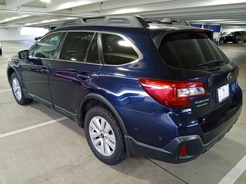 Used 2018 Subaru Outback 2.5i Premium AWD/4WD image 7