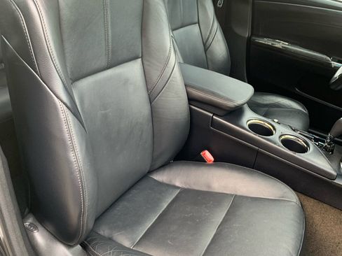 Used 2013 Toyota Avalon XLE image 9