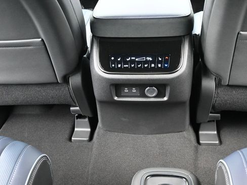 New 2026 INFINITI QX80 4WD w/ Sport Exterior Package image 21