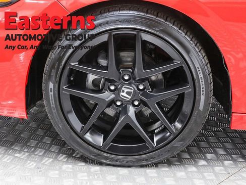 Used 2024 Honda Civic Sport image 31