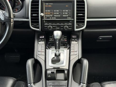 Used 2014 Porsche Cayenne Diesel image 24