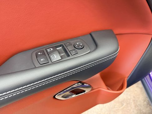 Used 2023 Dodge Challenger SRT Hellcat RWD image 31