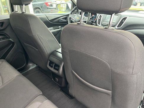 Used 2018 Chevrolet Equinox LT image 24