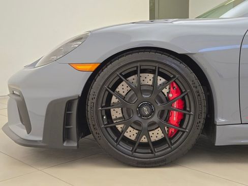 Used 2025 Porsche 718 Boxster Spyder RS RWD image 14
