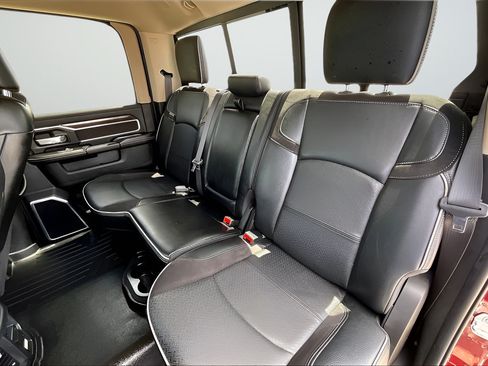 Used 2022 RAM 2500 Laramie w/ Protection Group AWD/4WD image 19