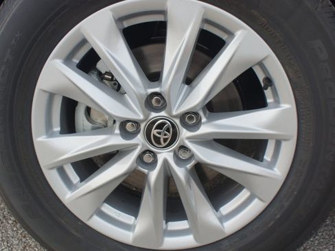 Used 2026 Toyota Corolla Cross LE w/ Cold Weather Package AWD/4WD image 29