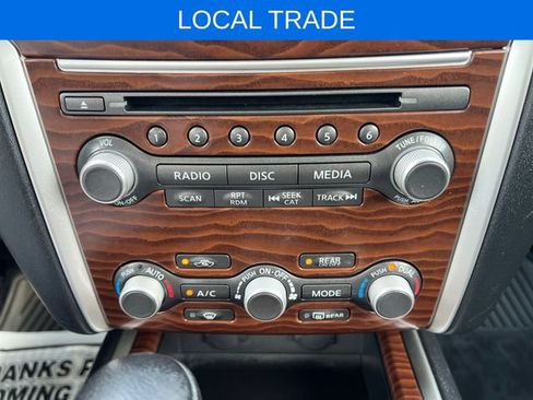 Used 2017 Nissan Pathfinder Platinum AWD/4WD image 31